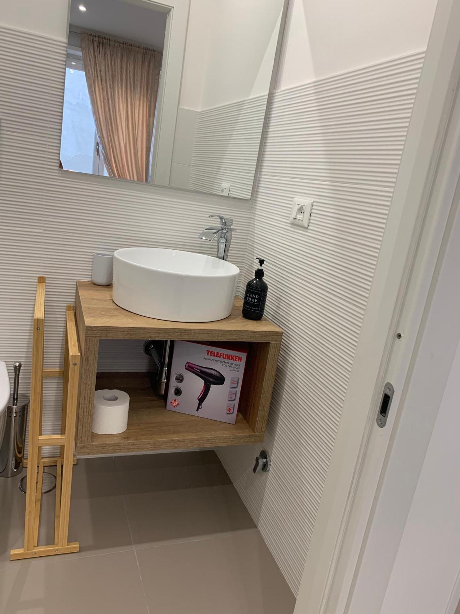 St. Peter Boutique Apt Рим Екстер'єр фото